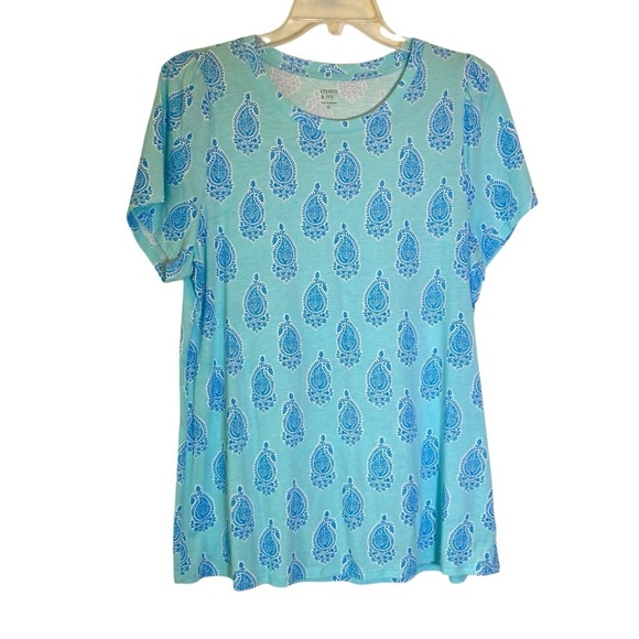 Crown & Ivy Women's size XL Blue paisley Short Sleeve Tee - Picture 1 of 5